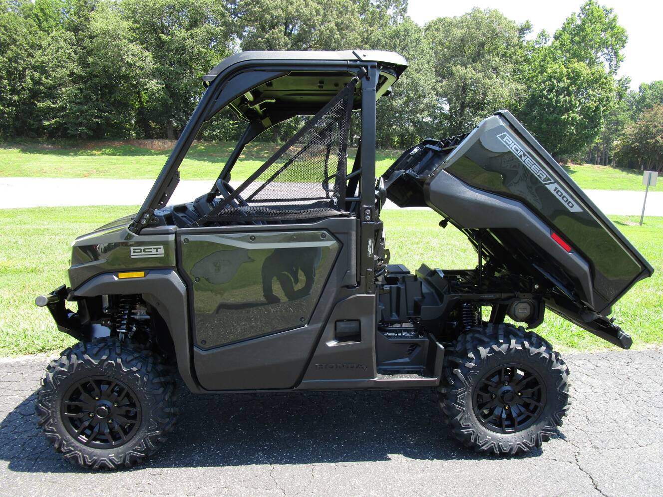 A photo of this 2026 Honda Pioneer 1000 Deluxe