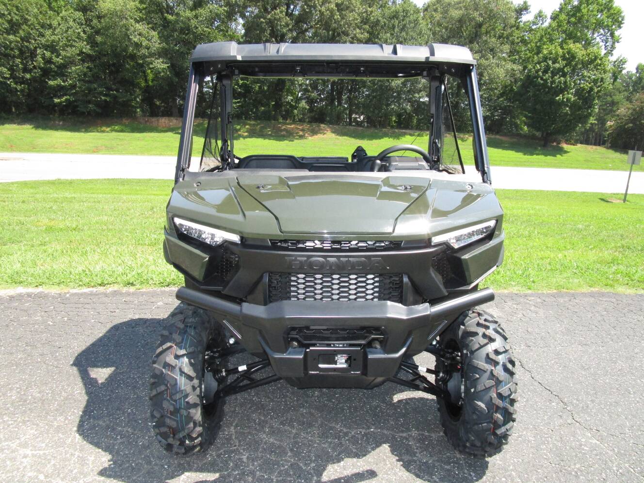 A photo of this 2026 Honda Pioneer 1000 Deluxe