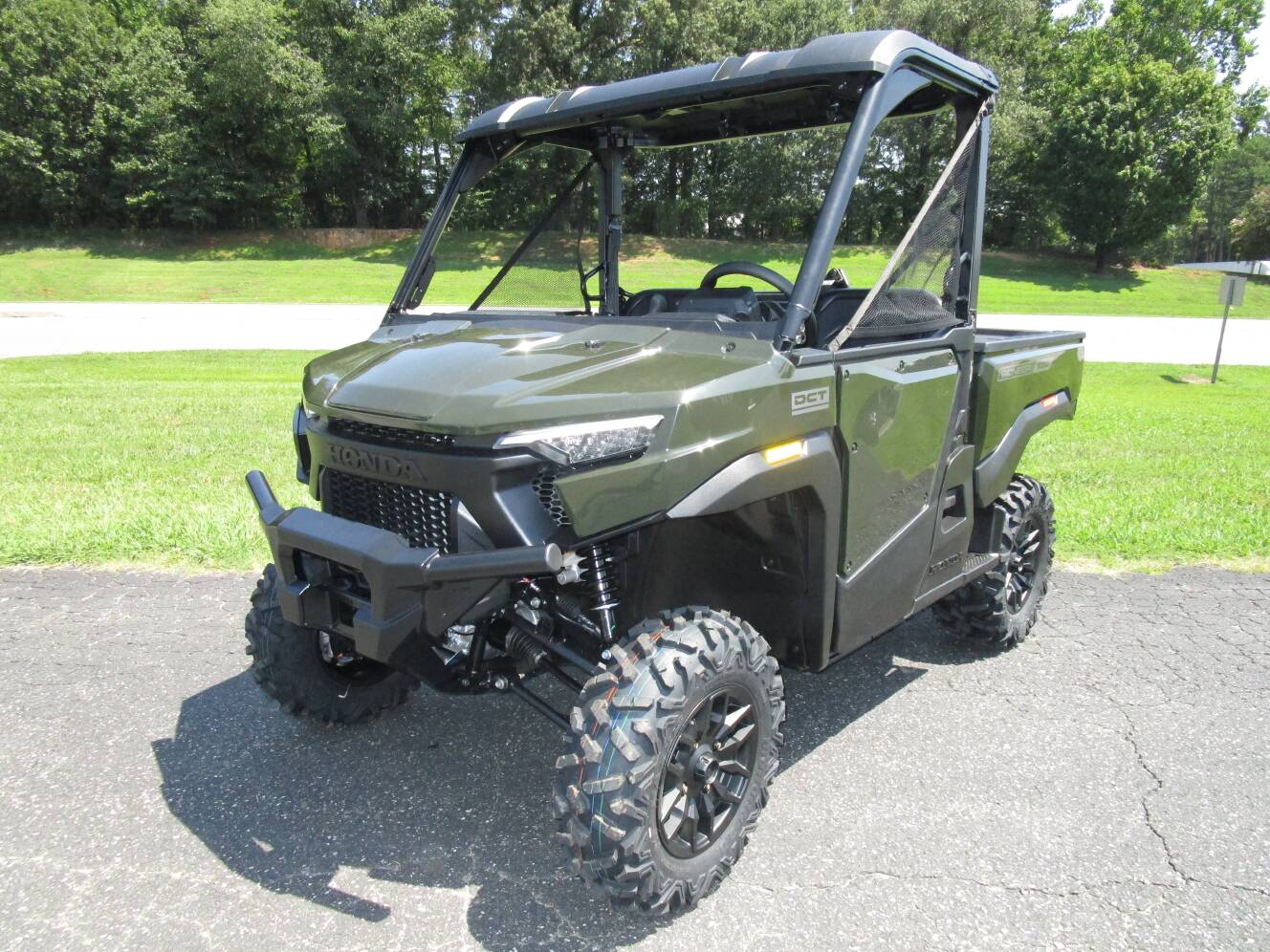 A photo of this 2026 Honda Pioneer 1000 Deluxe