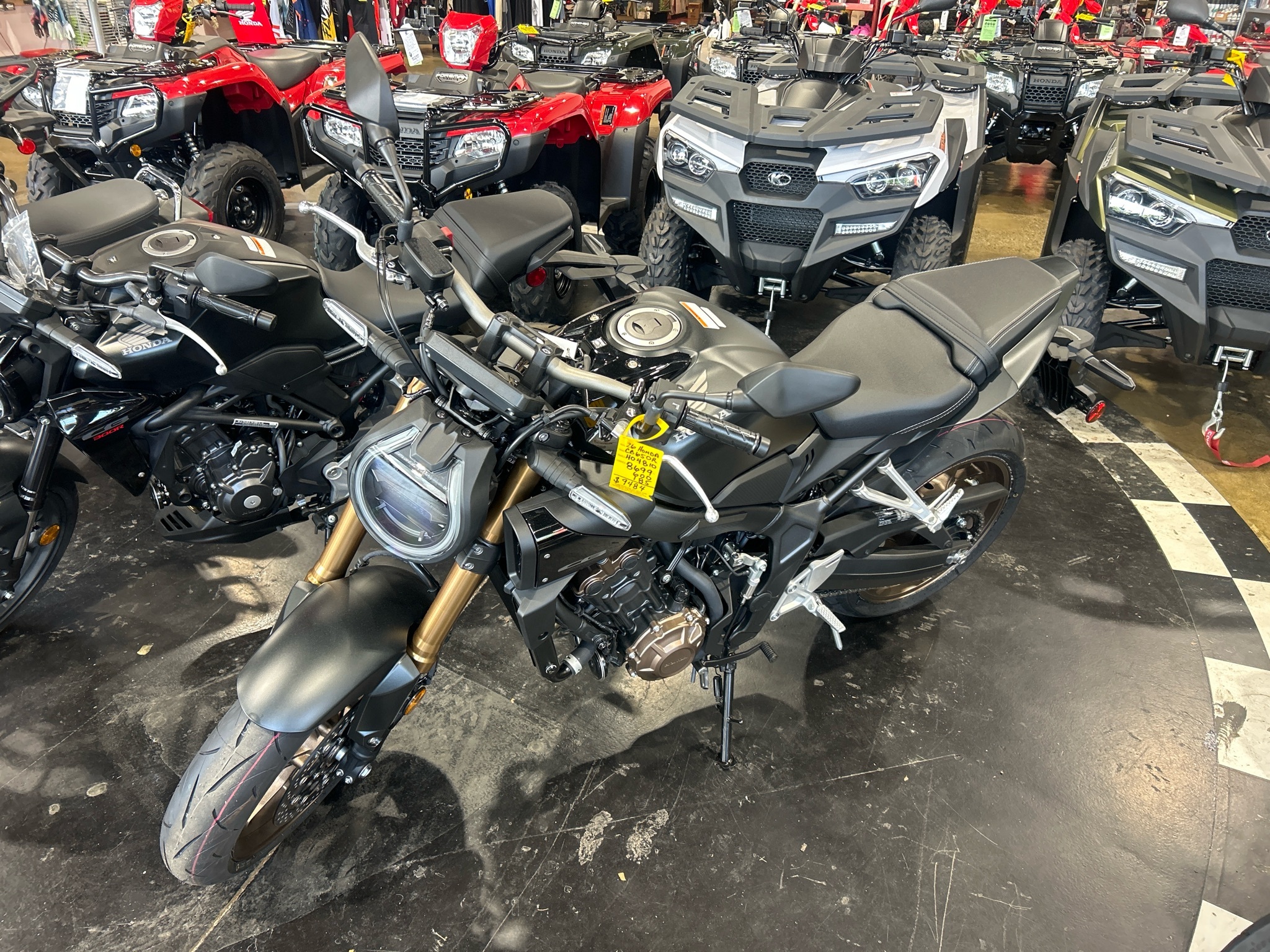2026 Honda CB650R E-Clutch BASE in Middletown, NY