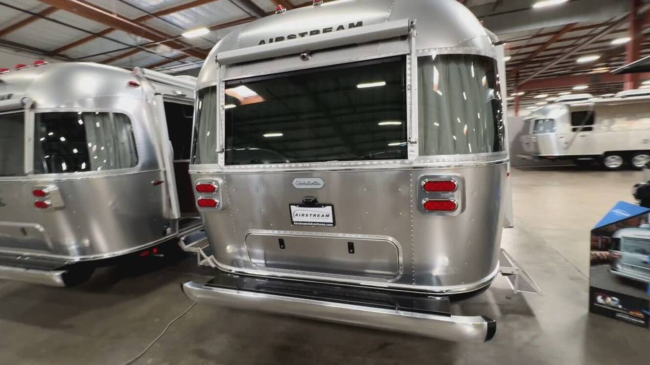 A photo of this 2026 Airstream Globetrotter 25FB