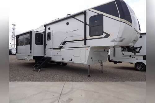 2027 Keystone Cougar 316RLS in los banos
