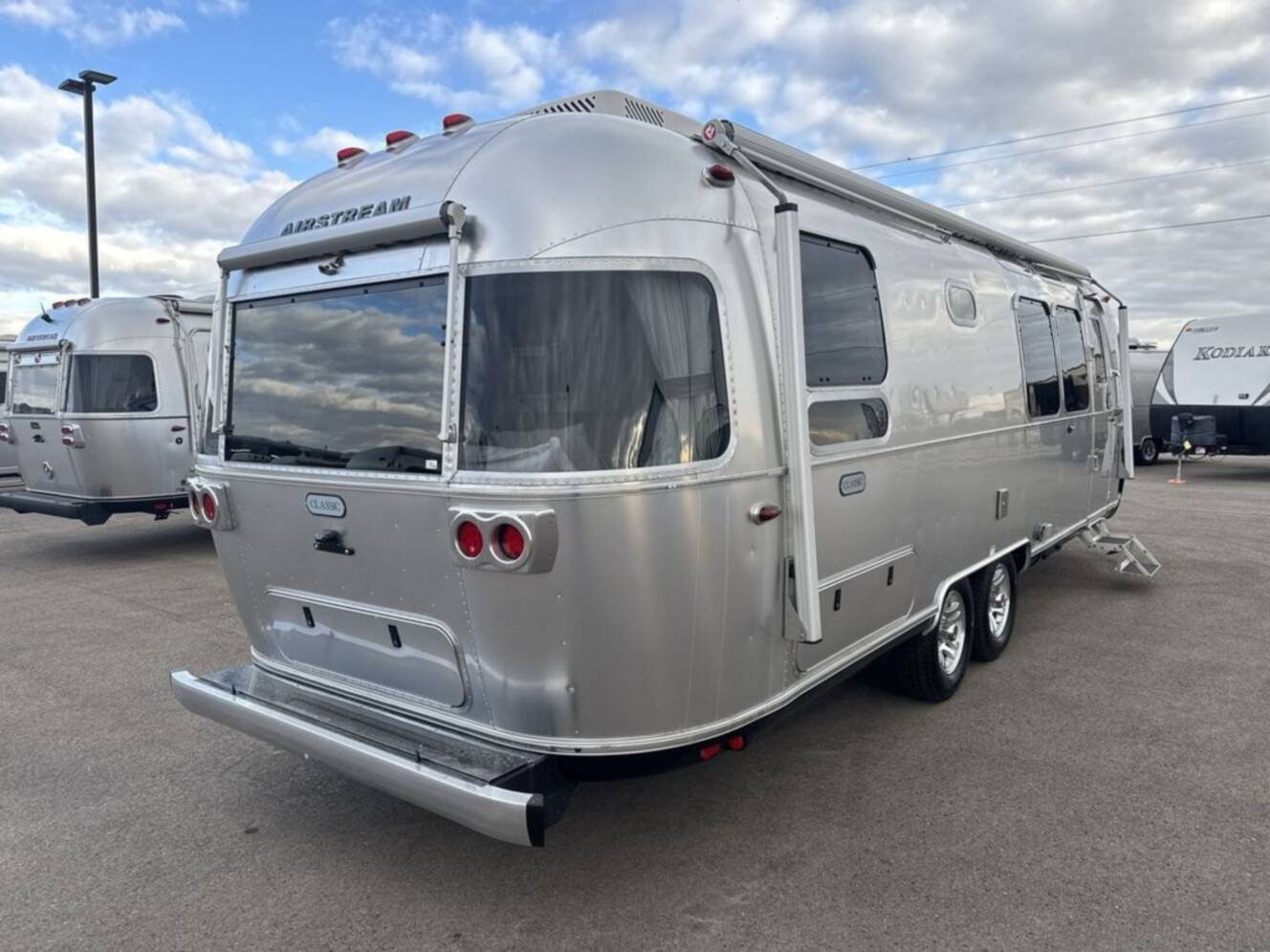 A photo of this 2026 Airstream Classic 28RB