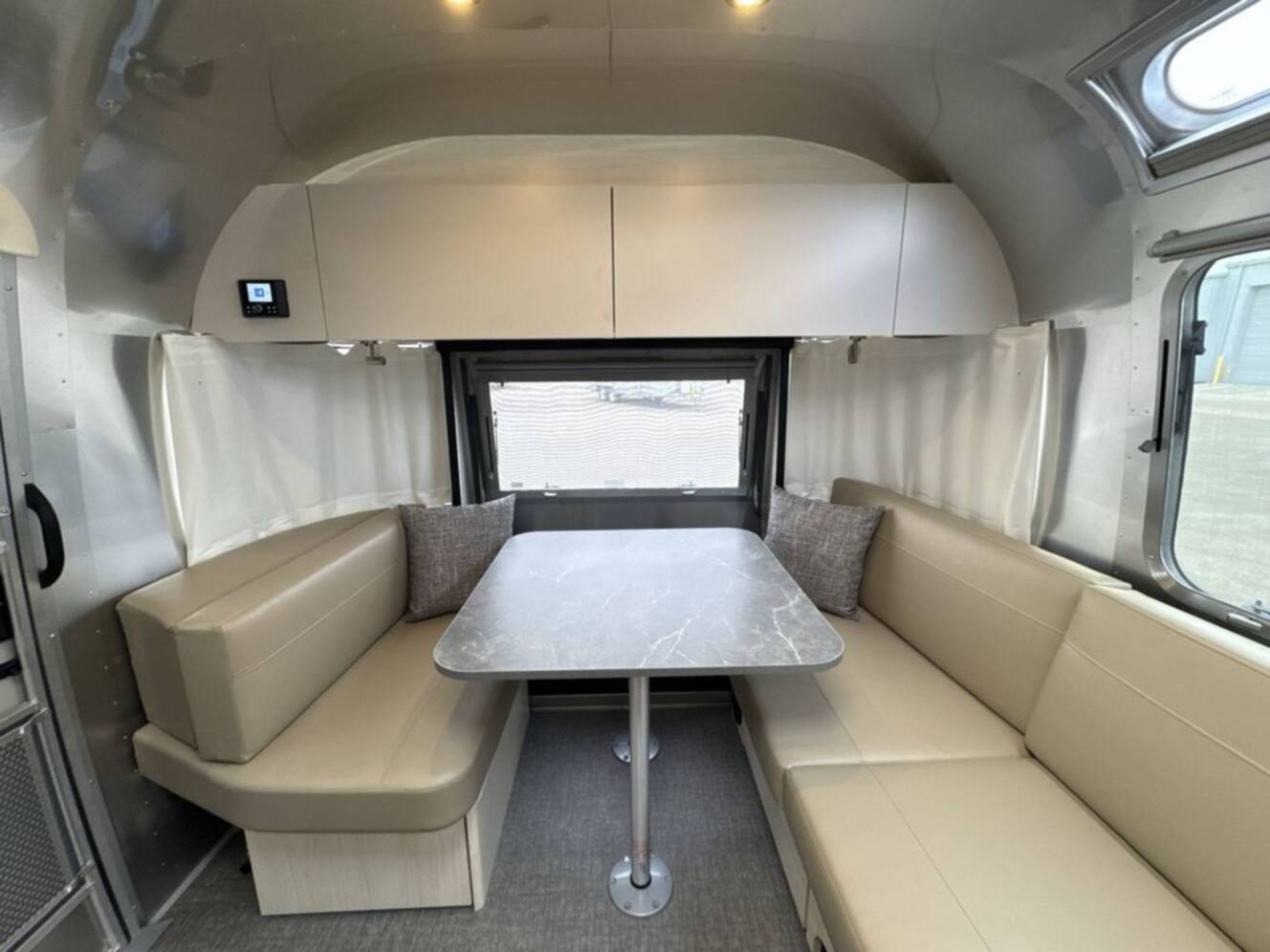 A photo of this 2026 Airstream Flying Cloud 25FB