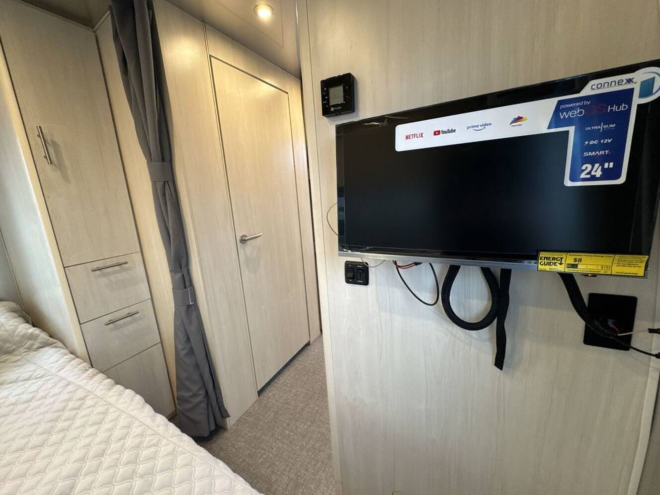 A photo of this 2026 Airstream Flying Cloud 25FB
