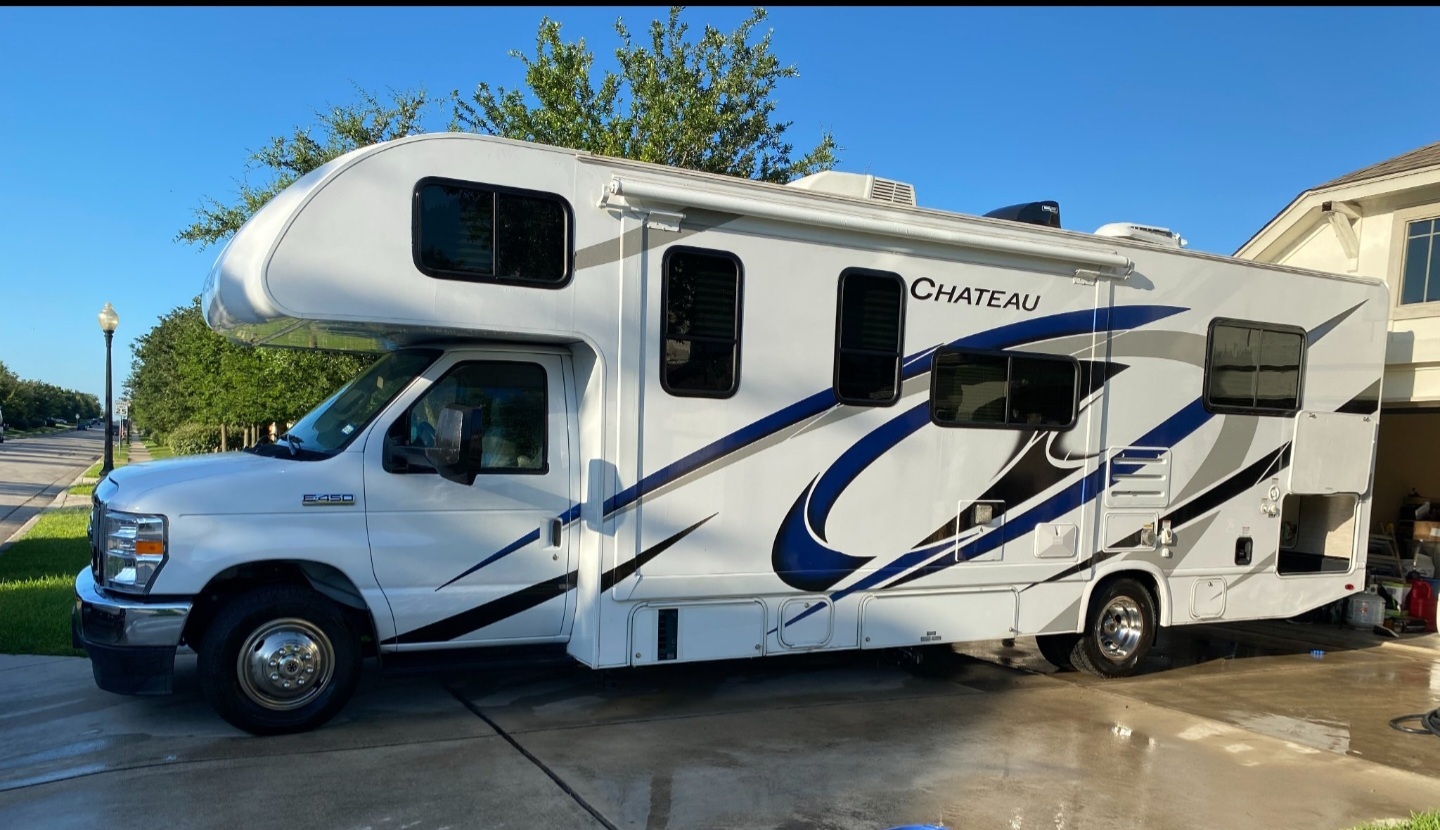 2021 Thor Motor Coach CHATEAU 28Z RV
