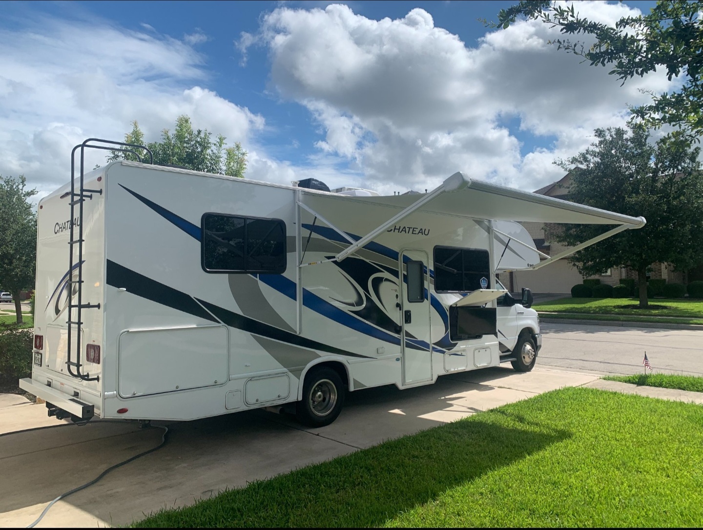 2021 Thor Motor Coach CHATEAU 28Z in cypree TX