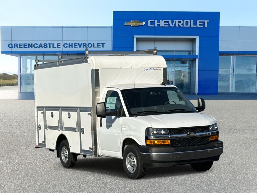 2025 CHEVROLET Express 3500 in Greencastle, PA