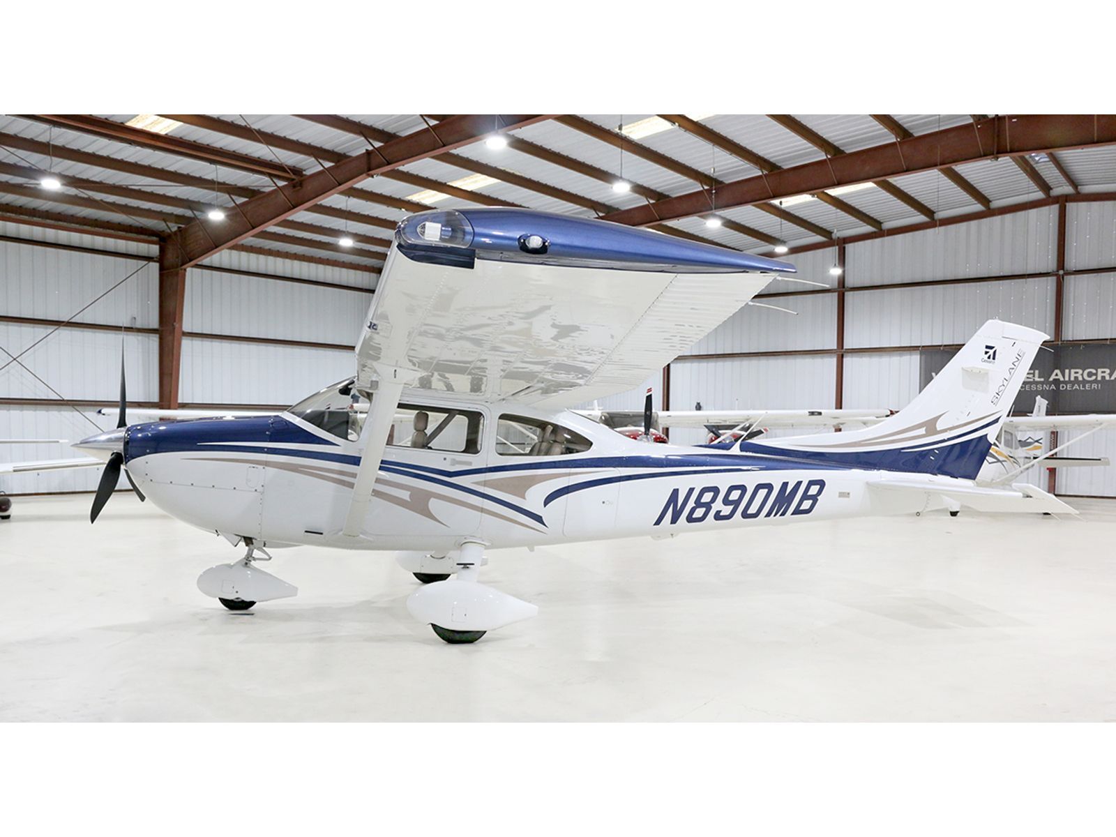 2013 Cessna 182T SKYLANE in arlington TX