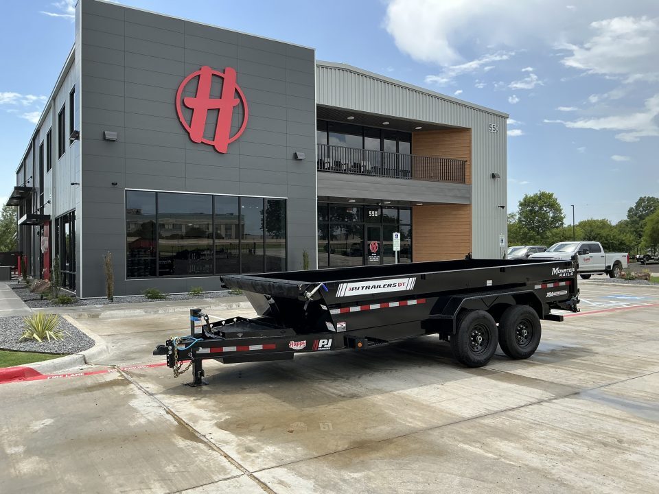 2027 PJ Trailers DT in Paris, TX