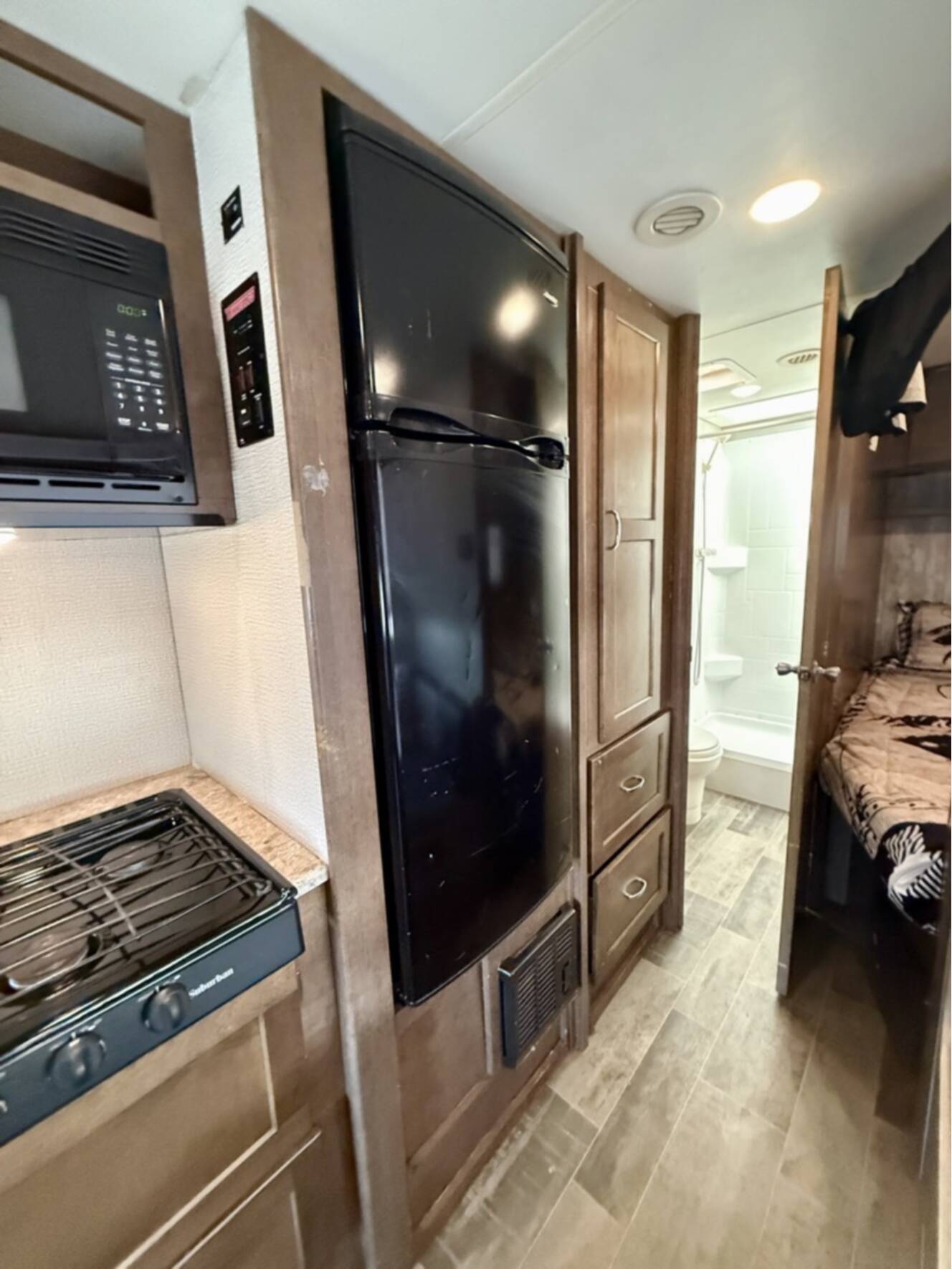 A photo of this 2018 Winnebago OUTLOOK 25J