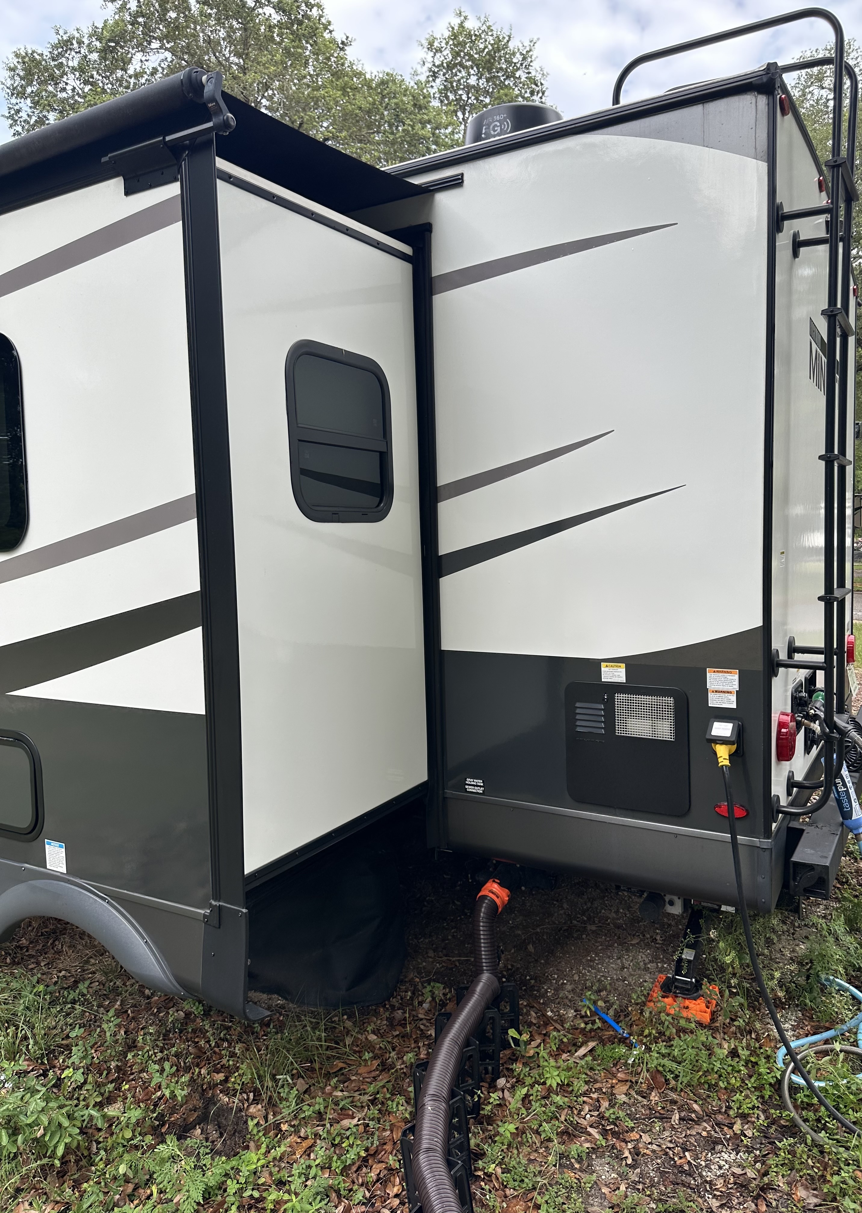 2024 Forest River ROCKWOOD MINI LITE 2104S in pensacola FL