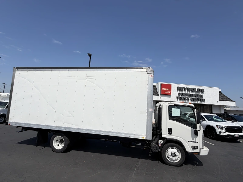 2025 ISUZU NRR GAS