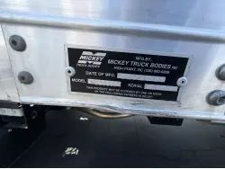 2025 ISUZU NRR GAS USED BOX
