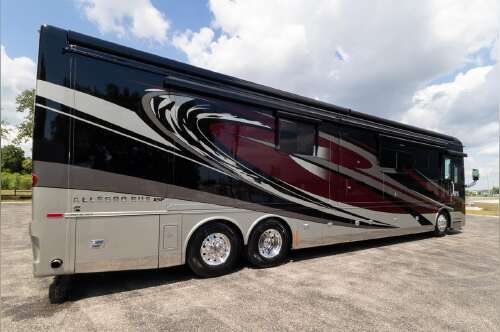 2023 Tiffin Motorhomes ALLEGRO BUS 45 OPP in bradenton FL