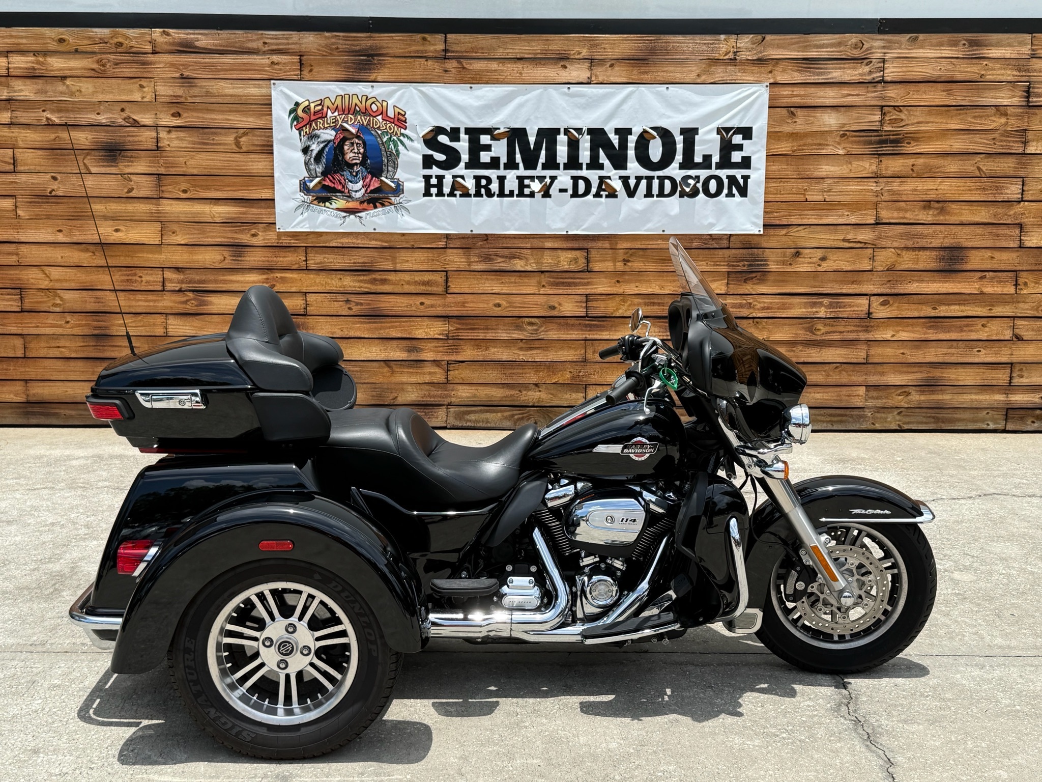 2023 Harley-Davidson Tri Glide® Ultra ULTRA CLASSIC in Sanford, FL