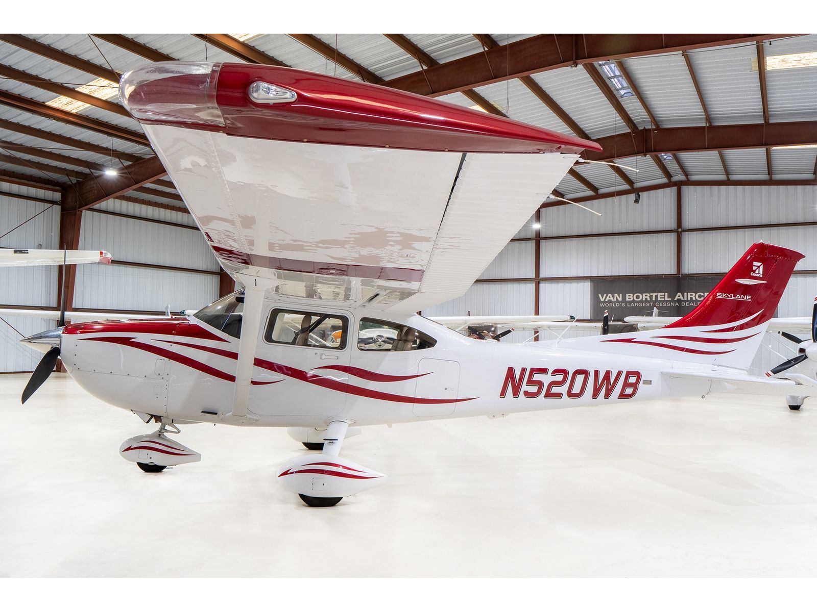 2008 Cessna 182T SKYLANE in arlington TX