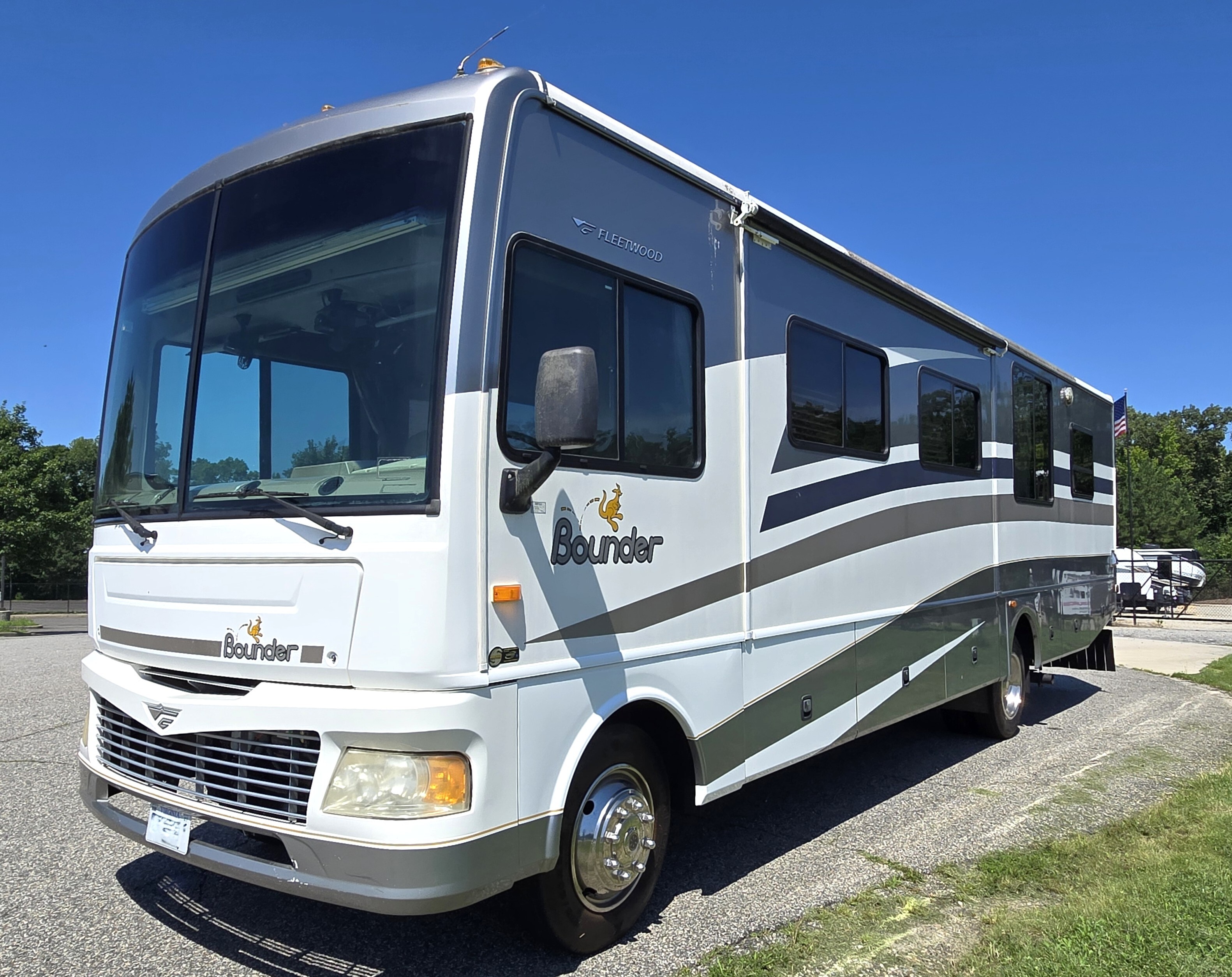2006 Fleetwood BOUNDER 36Z in ashland VA