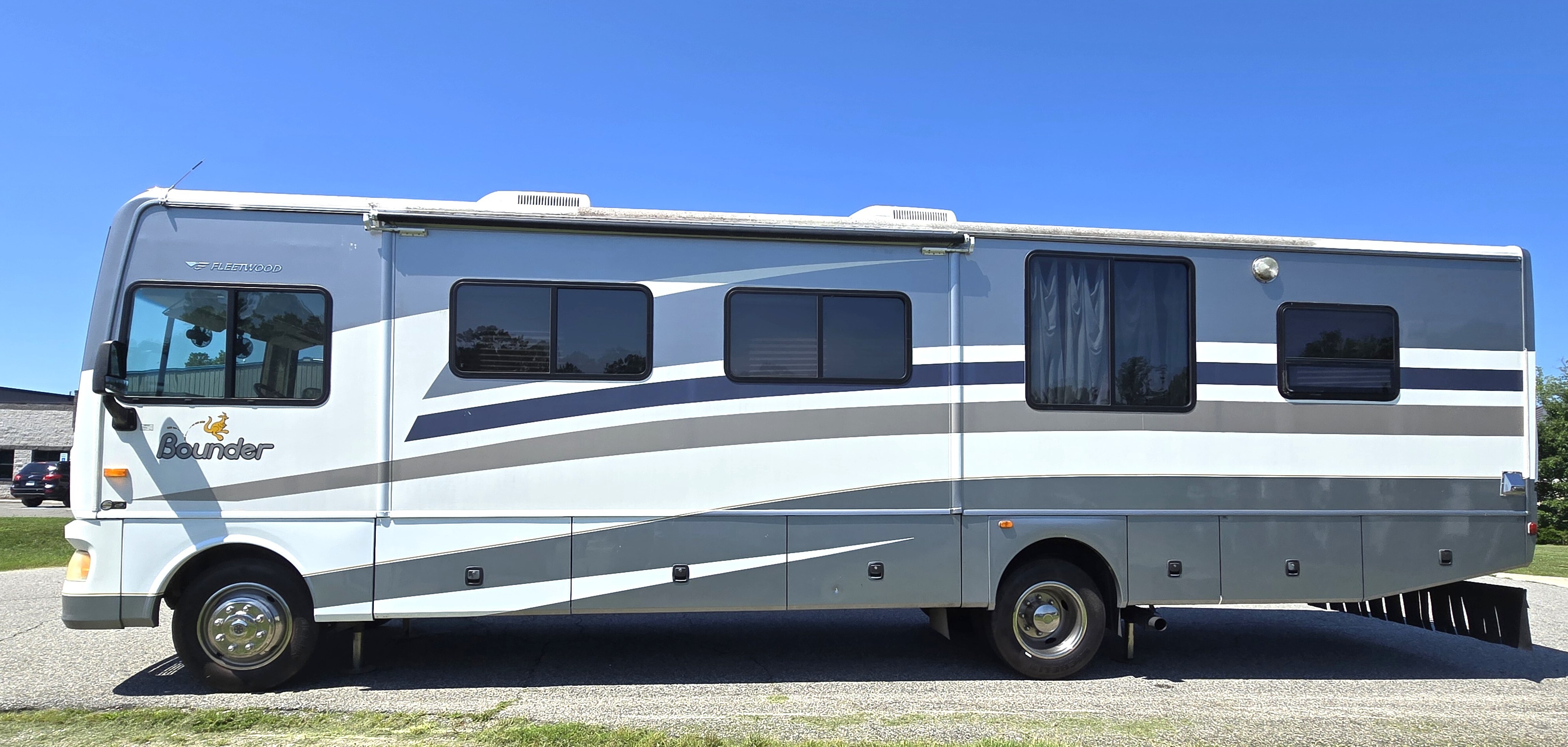 2006 Fleetwood BOUNDER 36Z in ashland VA