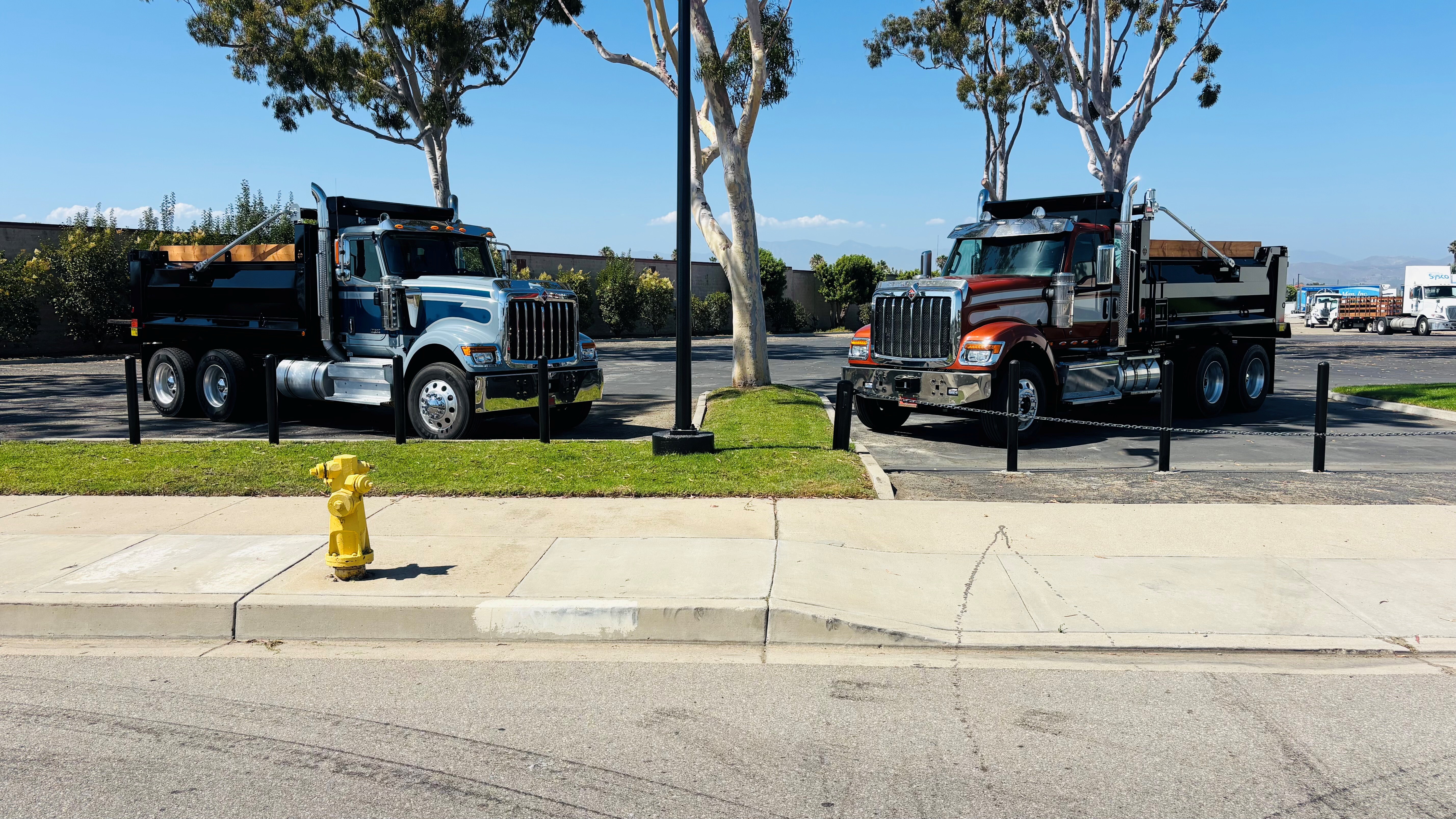 2021 INTERNATIONAL HX520 in Oxnard, CA