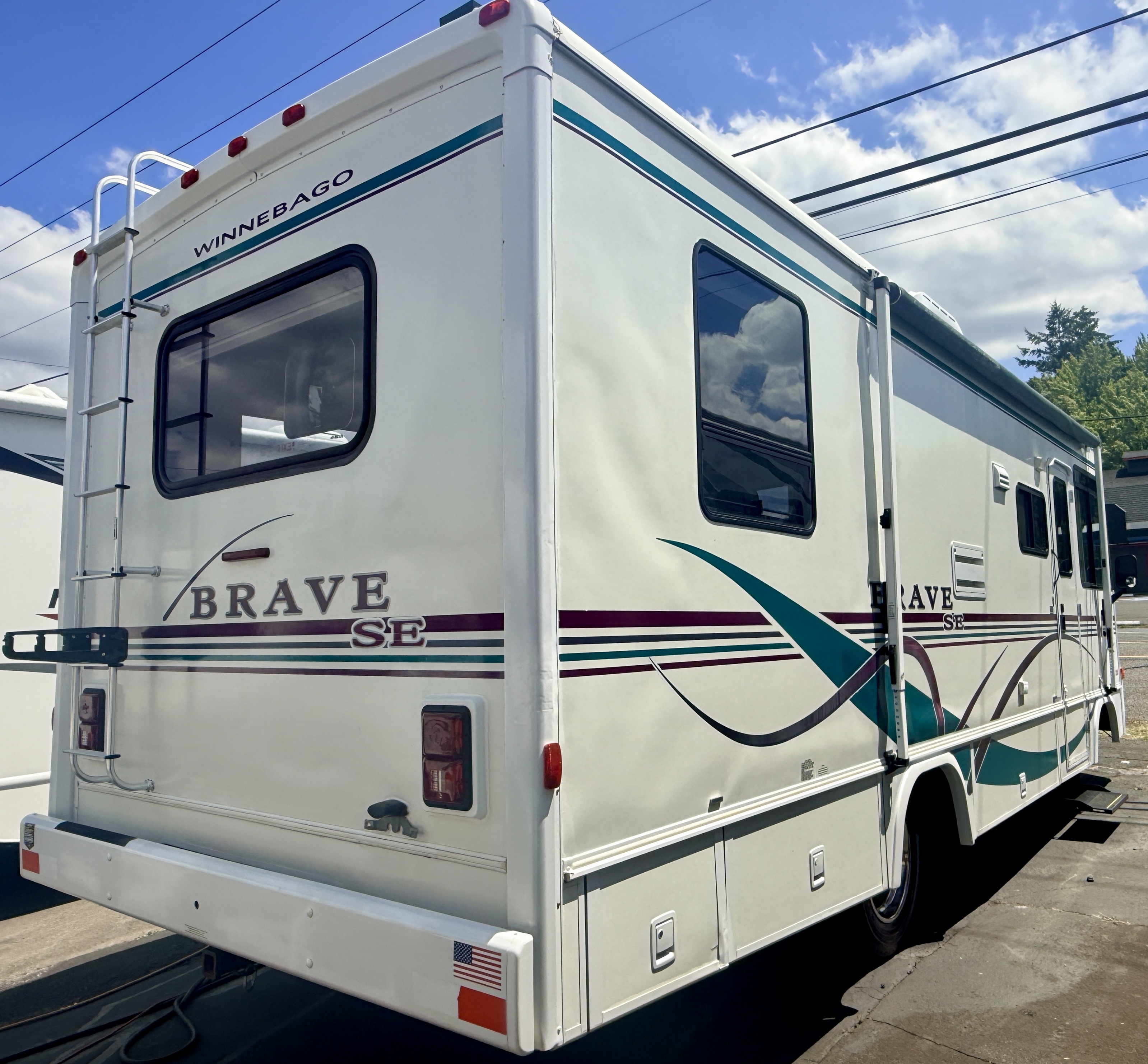 1999 Winnebago brave 26 in beaverton OR