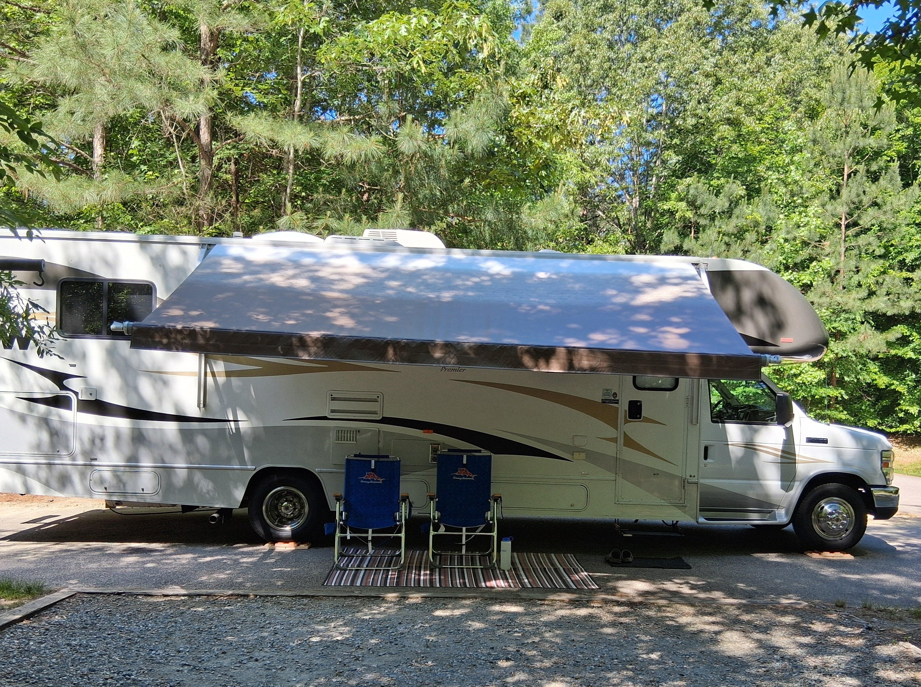 2011 Winnebago ACCESS PREMIER 31CP RV