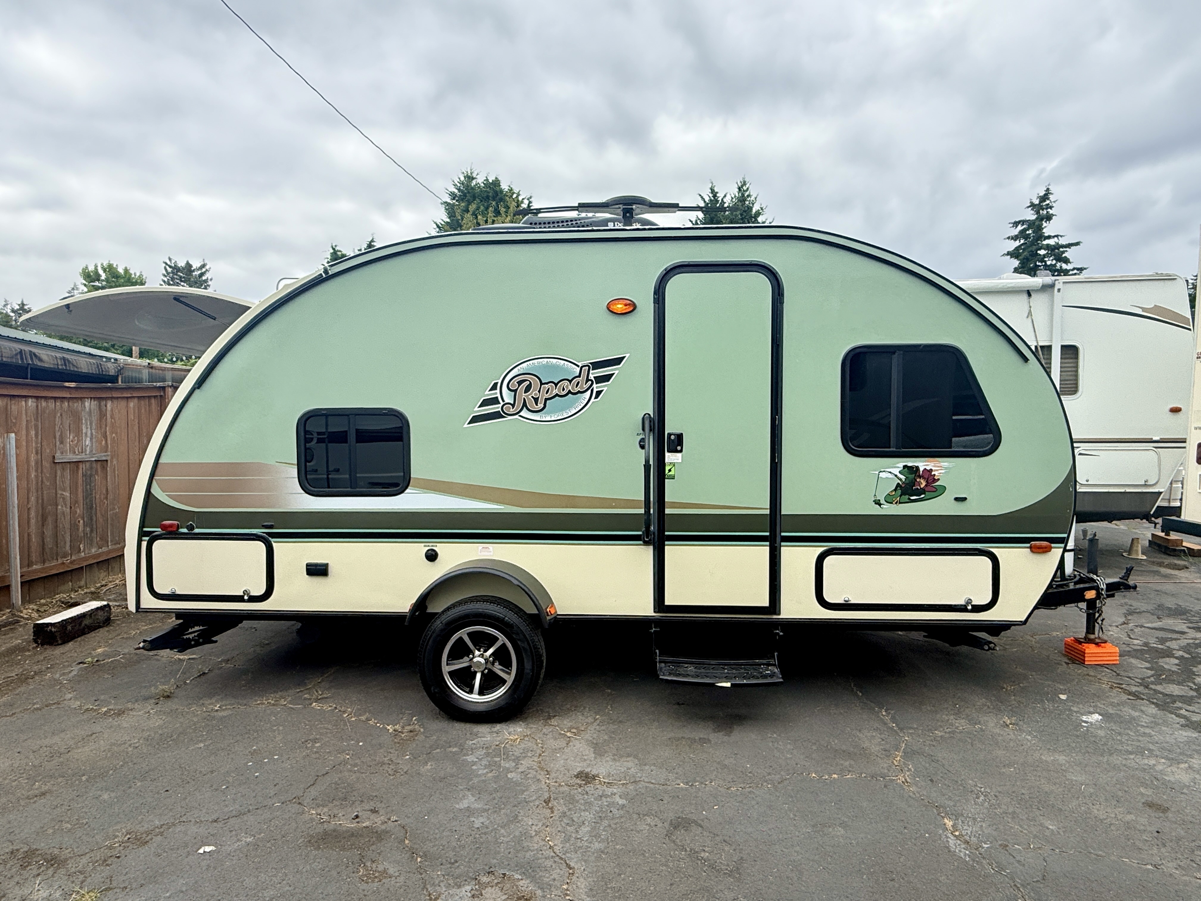 2015 Forest River R-POD 182G in beaverton OR