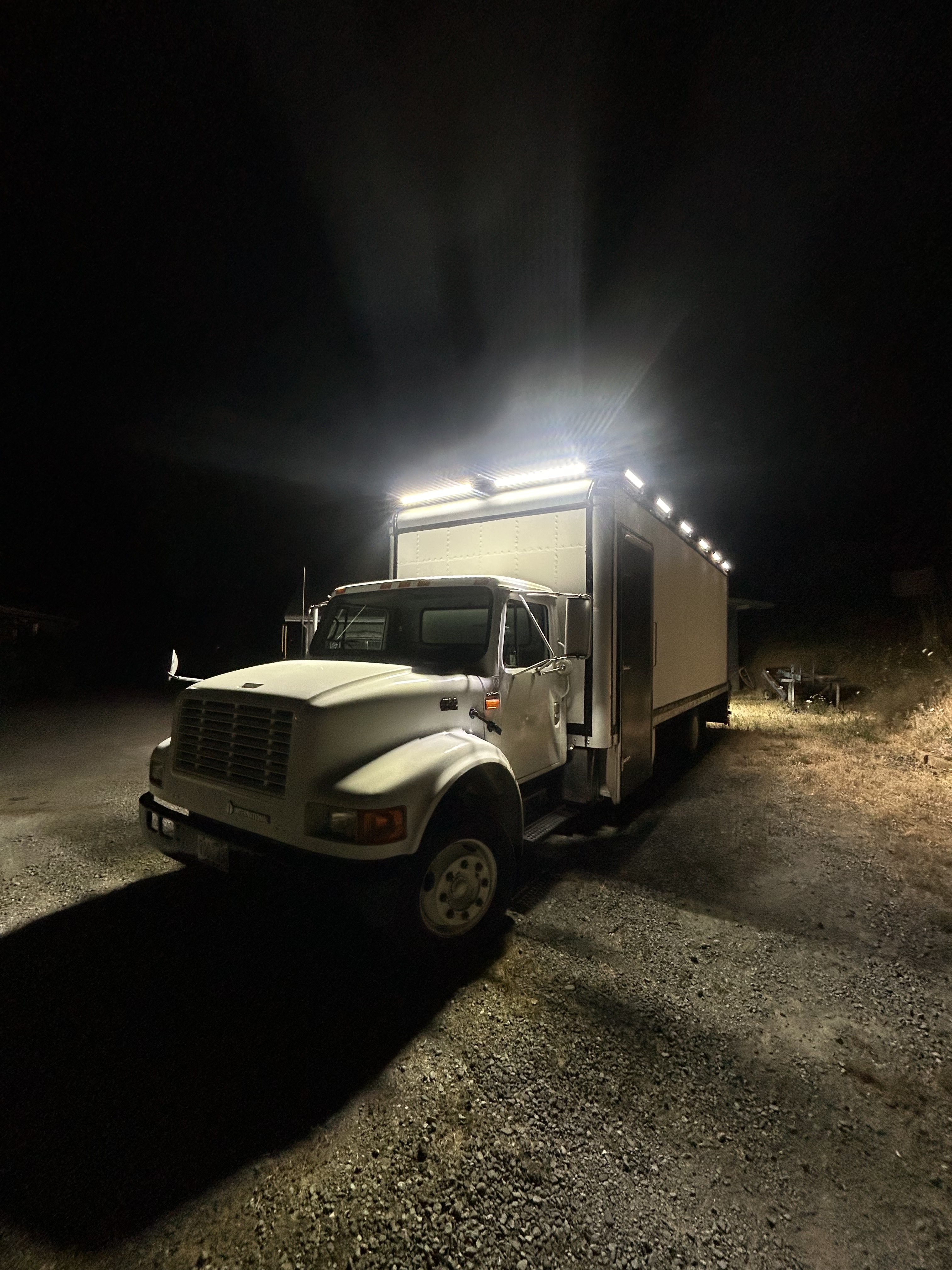 2002 Custom RECREATIONAL VEHICLE in riddle OR