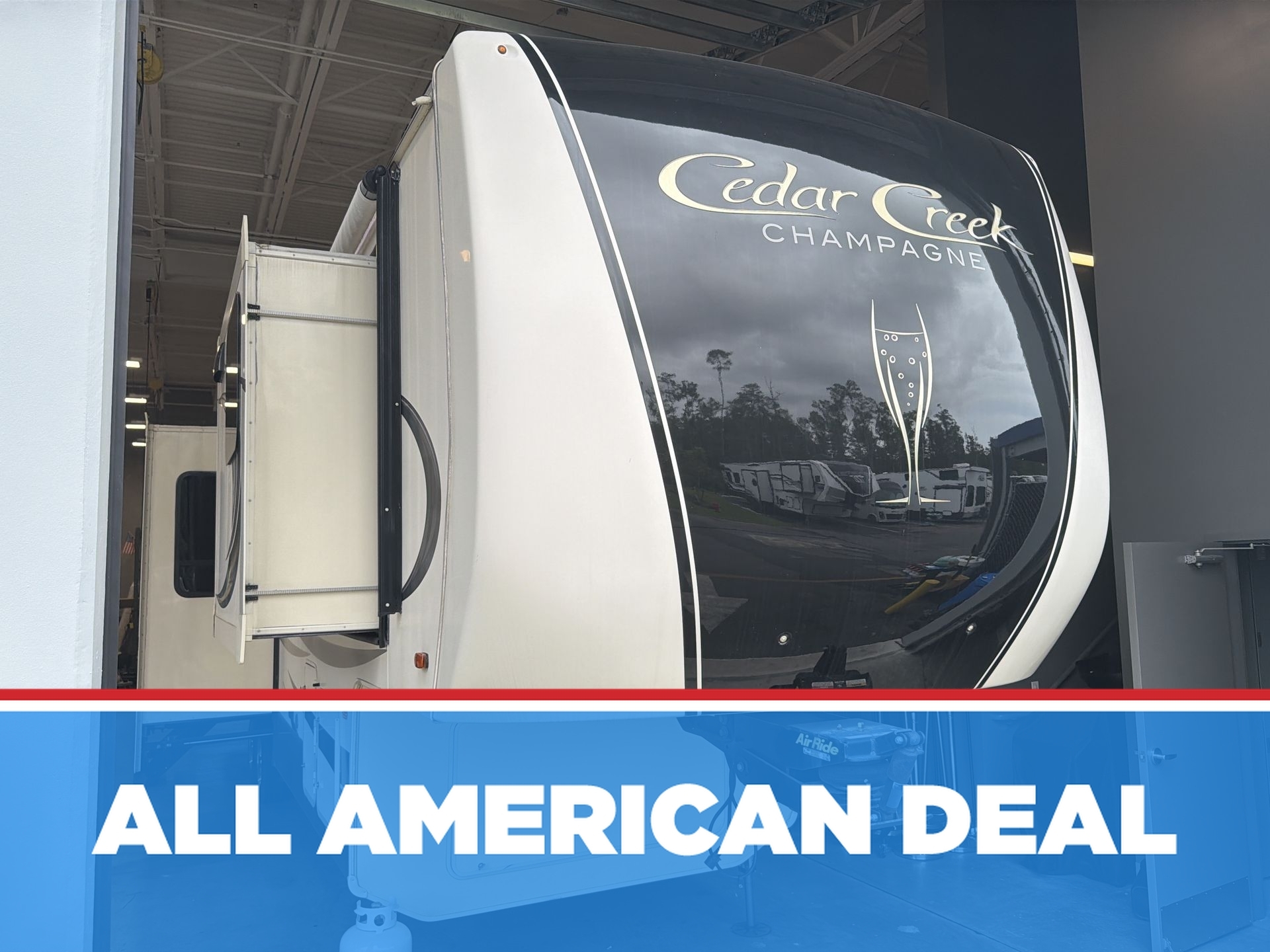 2019 Forest River Cedar Creek Champagne 38EFK in fort myers FL