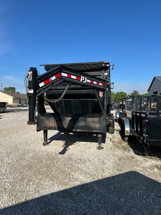 2020 PJ Trailers DR142 in Whiteland, IN