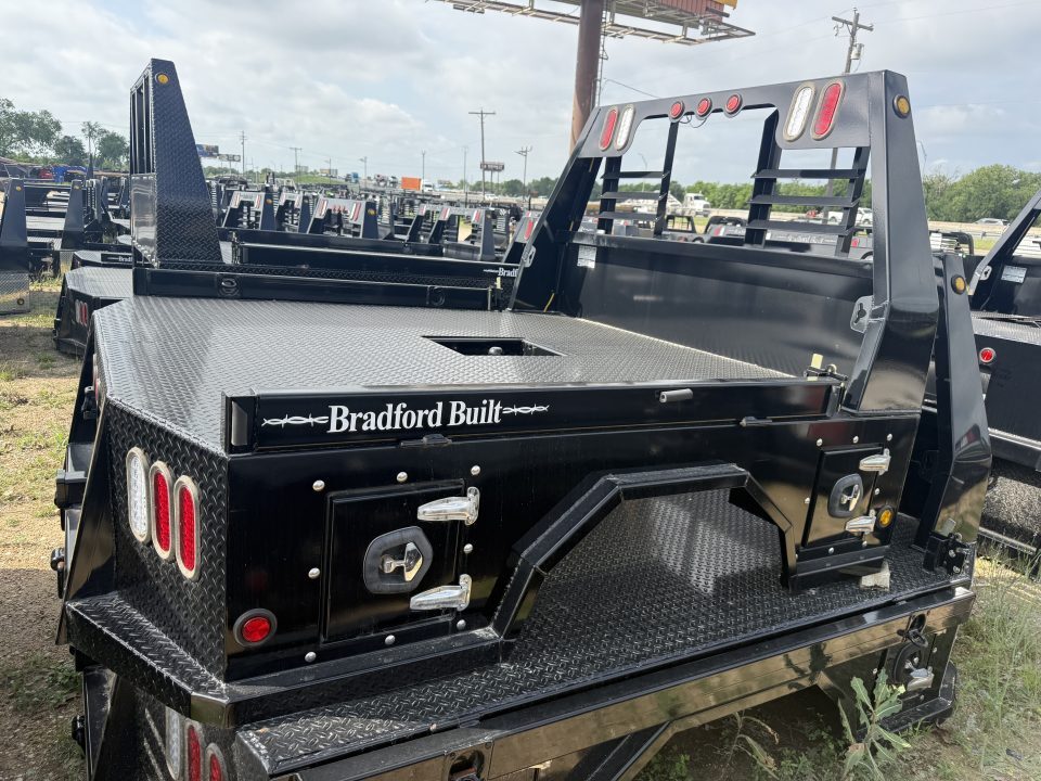 2024 Bradford Built 4 BOX UTILITY 8484-FORD 40" in Waco, TX