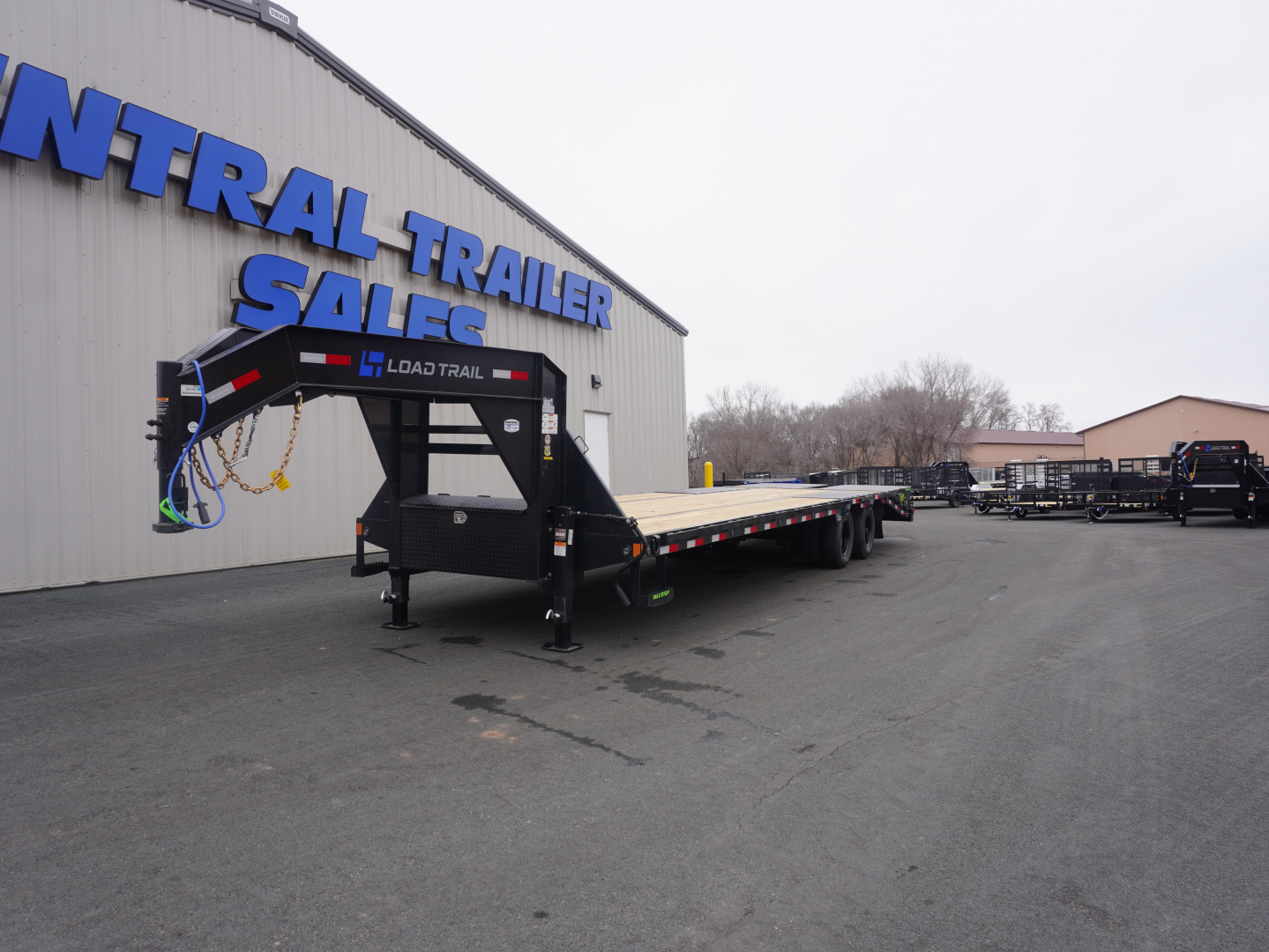 2026 Load Trail 32ft Gooseneck Deckover in Jordan, MN