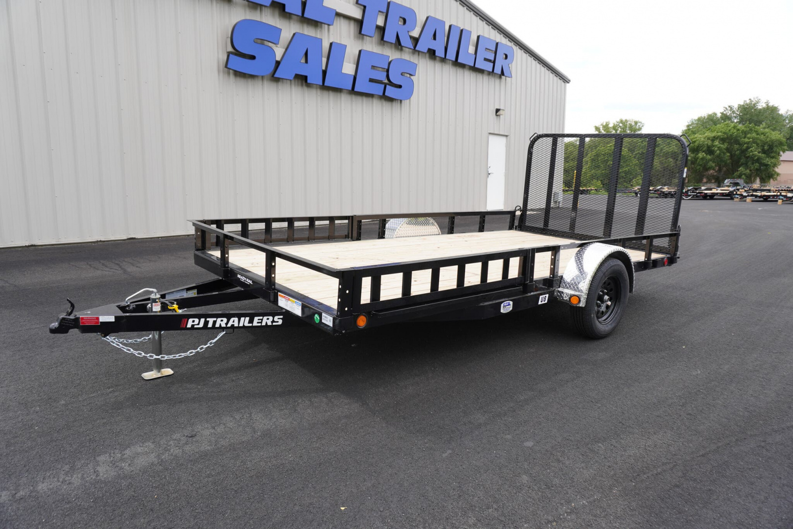 2026 PJ Trailers 83'x14ft Utility in Jordan, MN