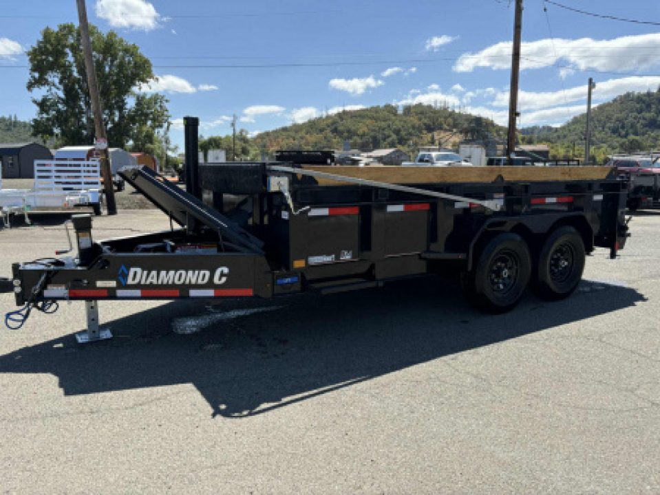 2026 Diamond C Trailers LPT207 14X82 in Roseburg, OR