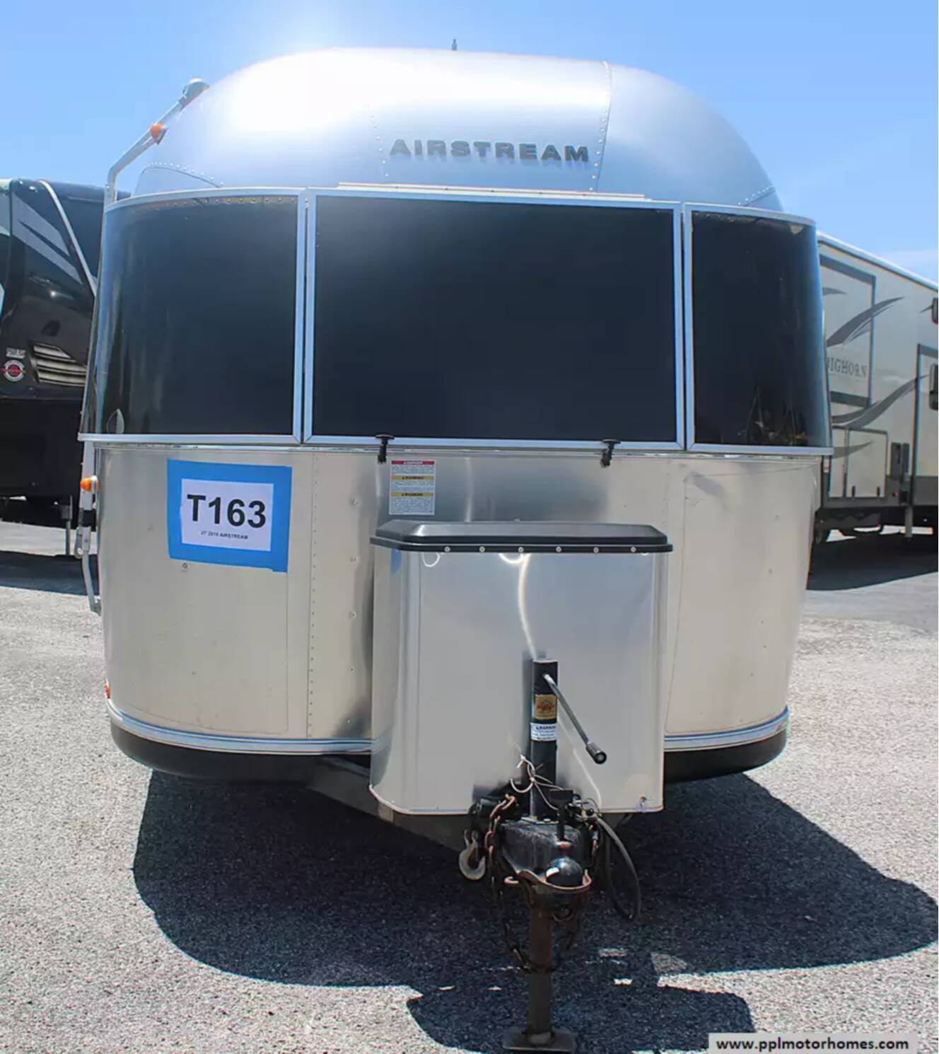 A photo of this 2018 Airstream Sport 22FB