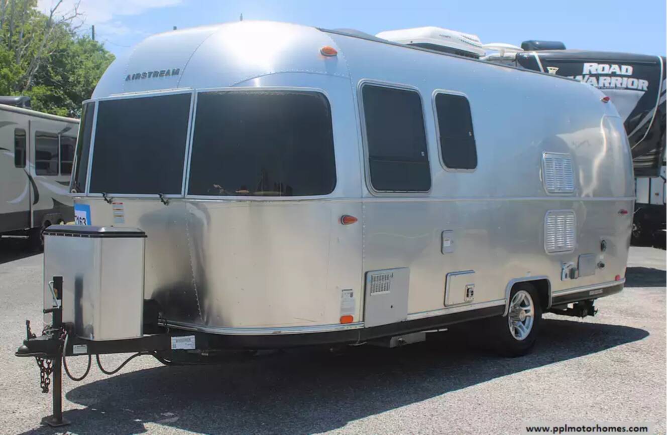 A photo of this 2018 Airstream Sport 22FB