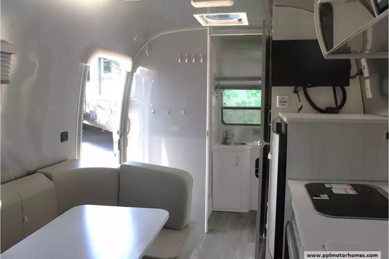A photo of this 2018 Airstream Sport 22FB