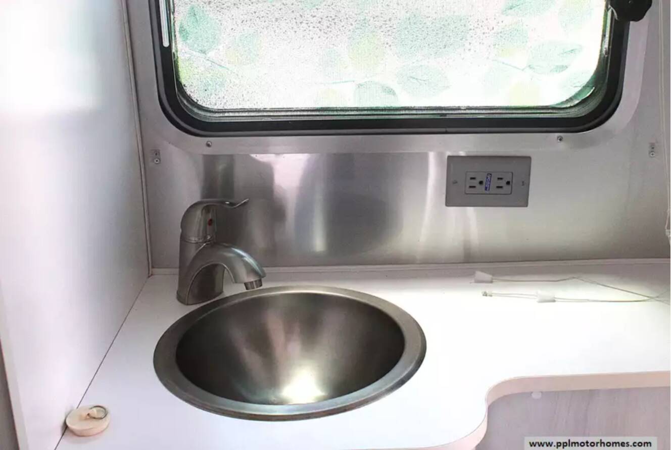 A photo of this 2018 Airstream Sport 22FB