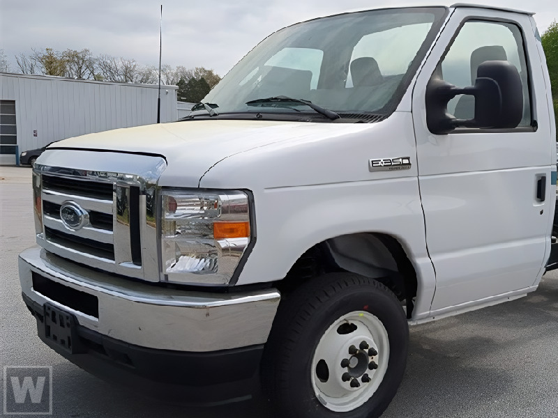 2025 FORD ECONOLINE in Springfield, PA