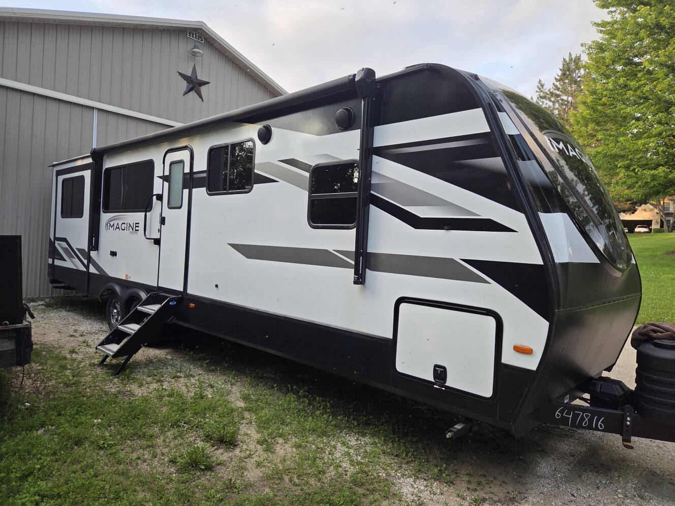 A photo of this 2024 Grand Design IMAGINE 3100RD