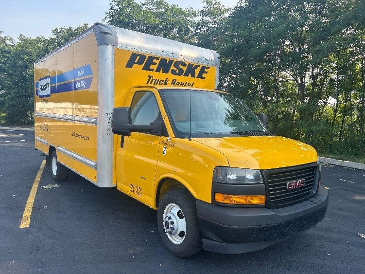 2022 GMC SAVANA in Freedom, PA