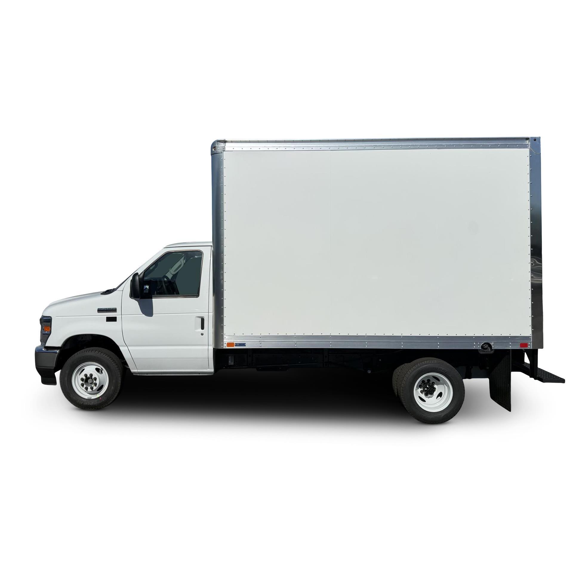 2027 Ford E-450 in Ceres, CA