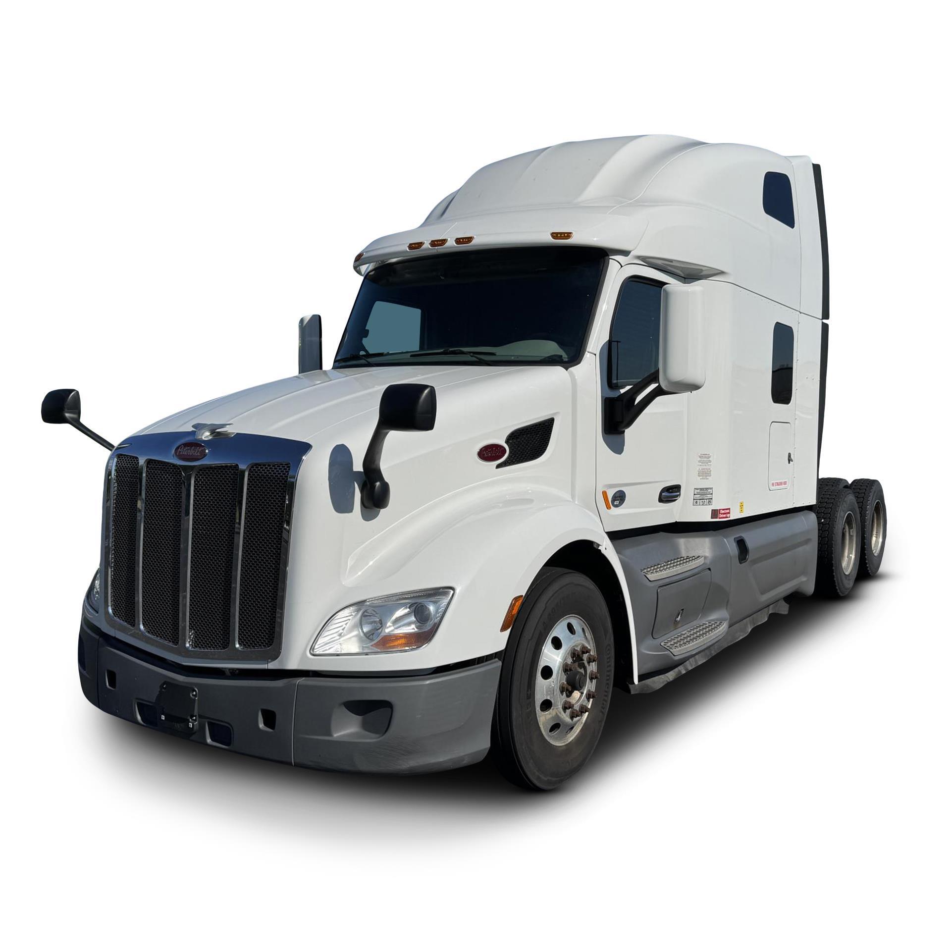 2021 PETERBILT 579 in Cleveland, OH