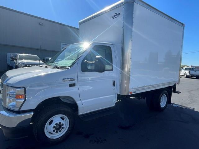 2027 Ford E-350 in Ceres, CA