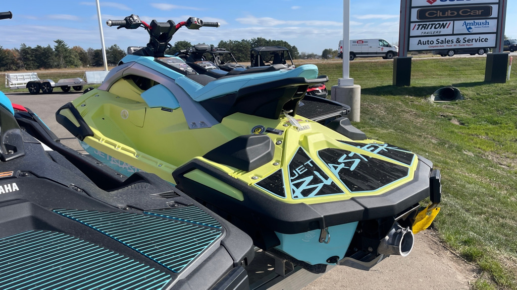 2025 Yamaha JETBLASTER PRO 3-Up in st joseph MN