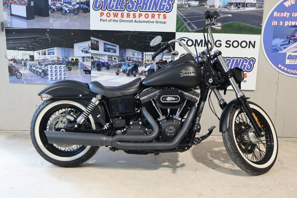 2016 Harley-Davidson Dyna FXDB - Street Bob STREET BOB in Clearwater, FL