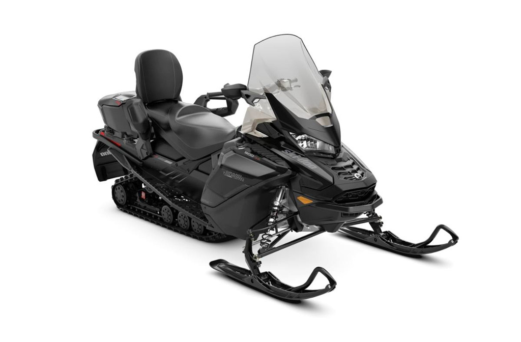 2021 Ski-Doo GRAND TOURING 900 ACE TURBO 900 ACE TURBO 130 in deforest WI