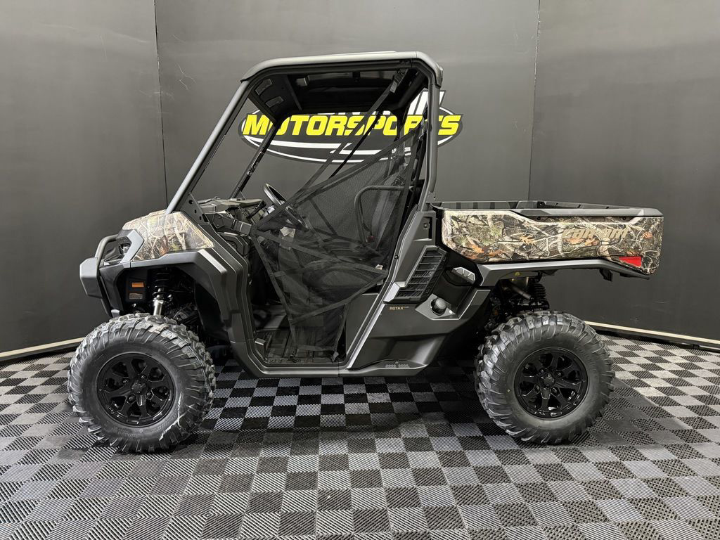 2026 Can-Am Defender XT HD11 With 10.25 in.display Dark Wildland Ca in greeneville TN