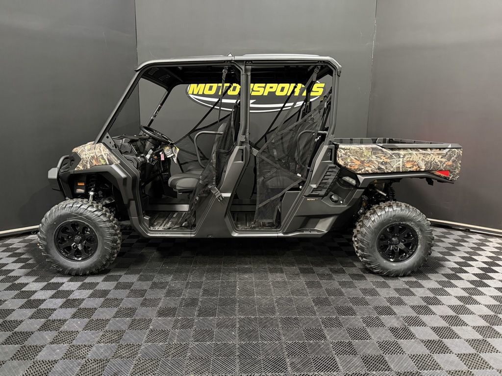 2026 Can-Am Defender MAX XT HD11 With 10.25 in.display Dark Wildlan UTV/Utility ATV