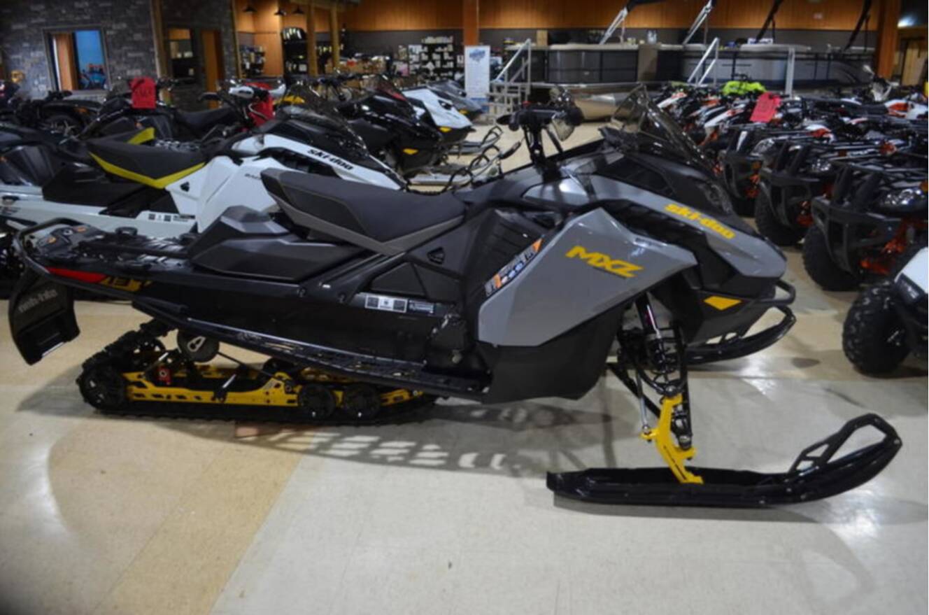 A photo of this 2026 Ski-Doo MXZ Adrenaline 850 E-TEC 137_Grey